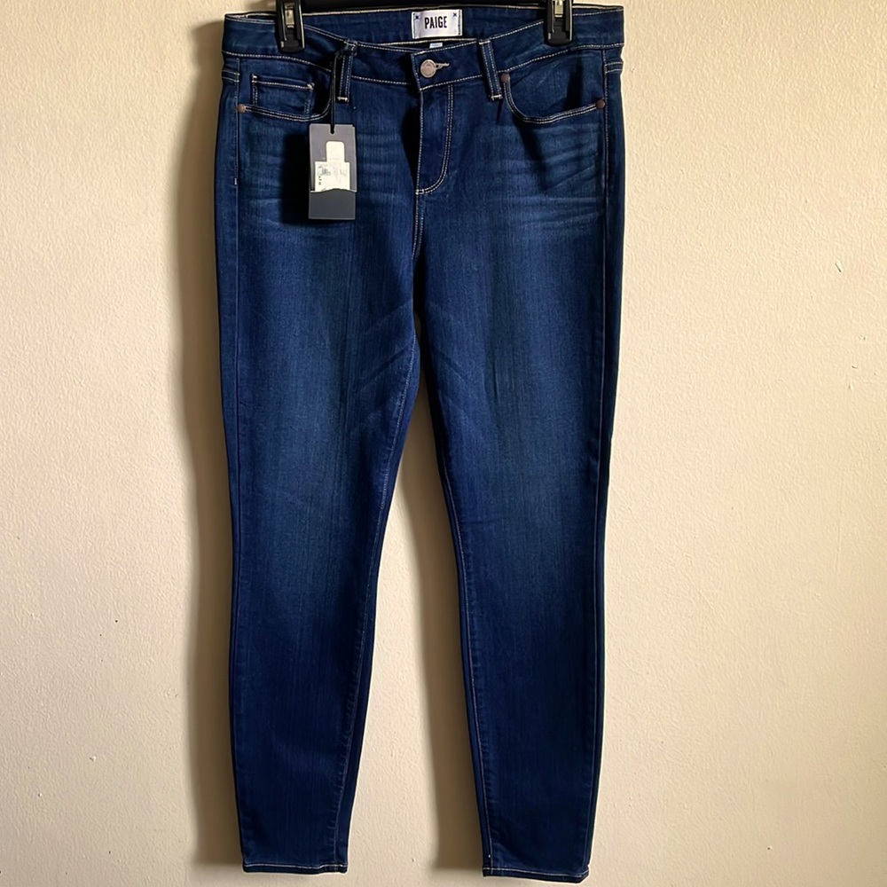 PAIGE Denim Verdugo, ankle mid rise ultra skinny Jean.